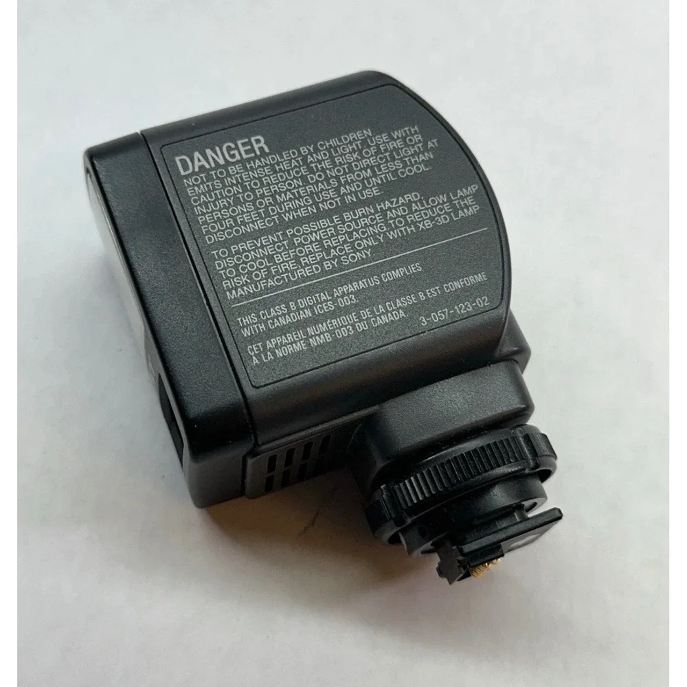 Sony Video Flash Light Attachment Camcorder Model HVL-FDH3 DC 7.2V Black
